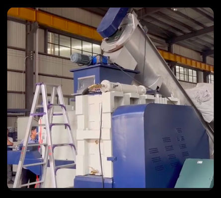 satın al 1000kg/Hr Plastik Kurutma Makinesi Ce Plastik Sıkıştırma Makinesi online manufacture
