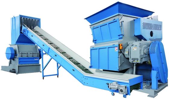 PP Jumbo Bag / Lump Plastik Granulator bilgisayarlı Plastik Shredder Granulator 800kg/Hr