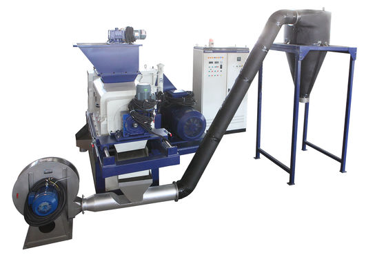 Yüksek Kapasite ve Verimlilikli Siklon Silo ile Otomatik Plastik Sıkıştırma Kurutma Makinesi